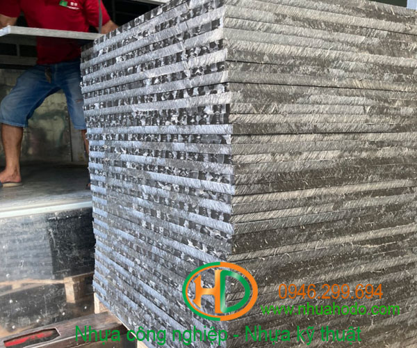 pallet nhựa pvc