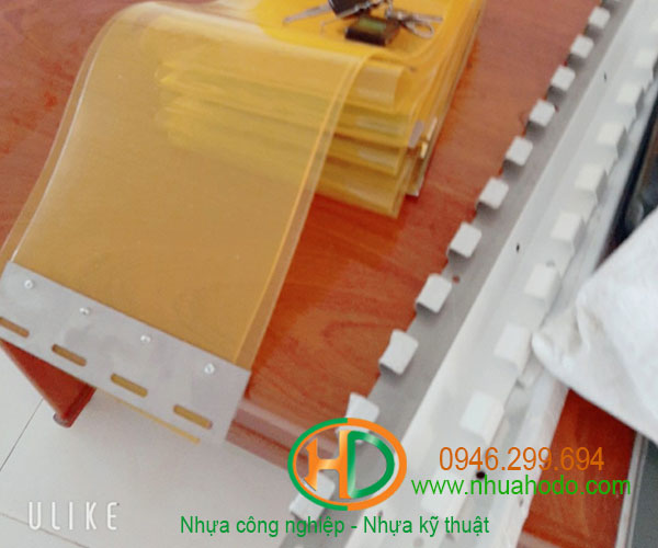 phụ kiện rèm nhựa pvc 2